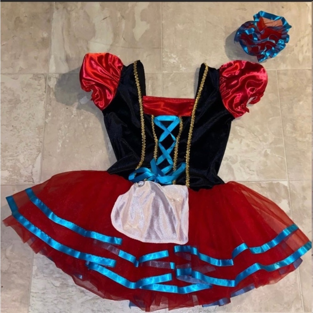 Dance costume